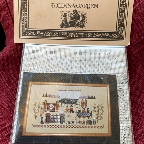Told the garden vintage - told,